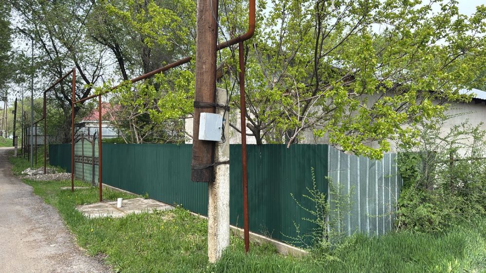 Дом и участок 10соток