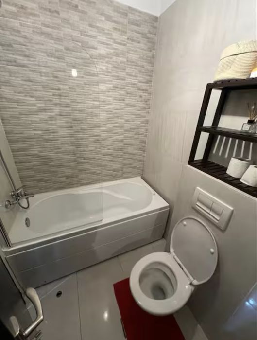 Inchiriez apartament 2 camere Palas