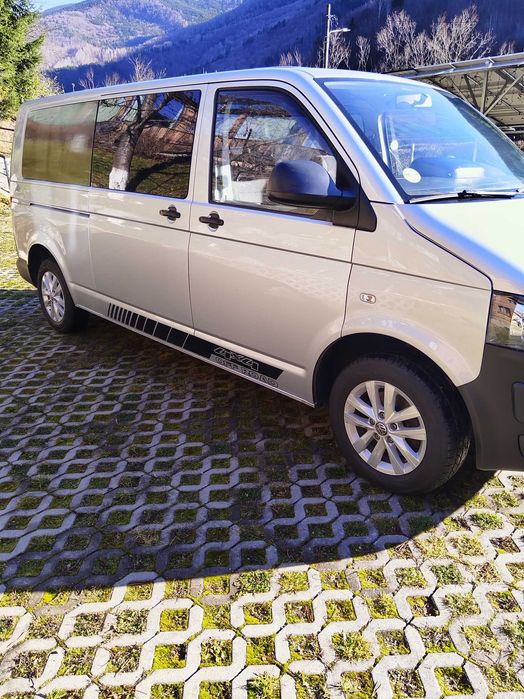 VW T5  Facelift  lung 4X4 9 locuri 2015 140 cai TVA deductibil
