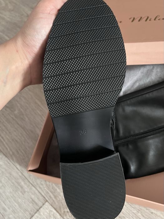 Сапоги женскиеее