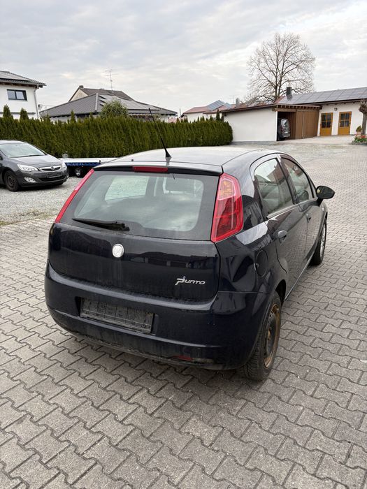 Vand Fiat Punto Benzina