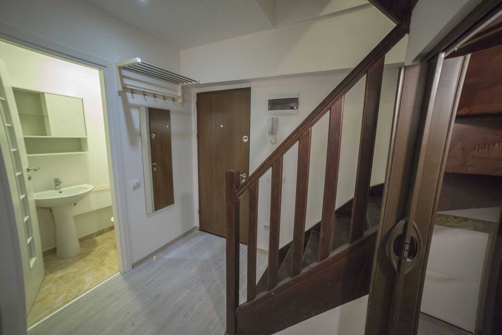 Duplex 63mp mansardat et.5 si 6 cu lift
