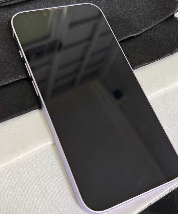 IPhone 14  256 Gb (Шымкент ул.Толе би 12/3)