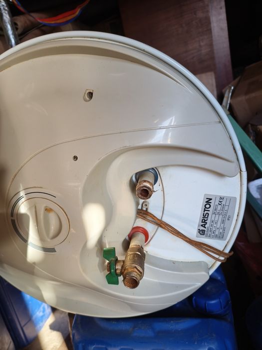 Продам титан аристон