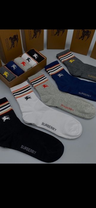 Șosete Gucci, Off White, Burberry, model 2026