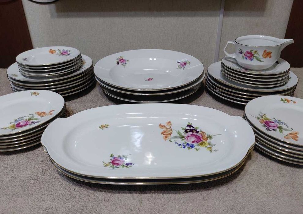 Продам Новый немецкий столовый сервиз Мейсенский букет, 66 предметов
