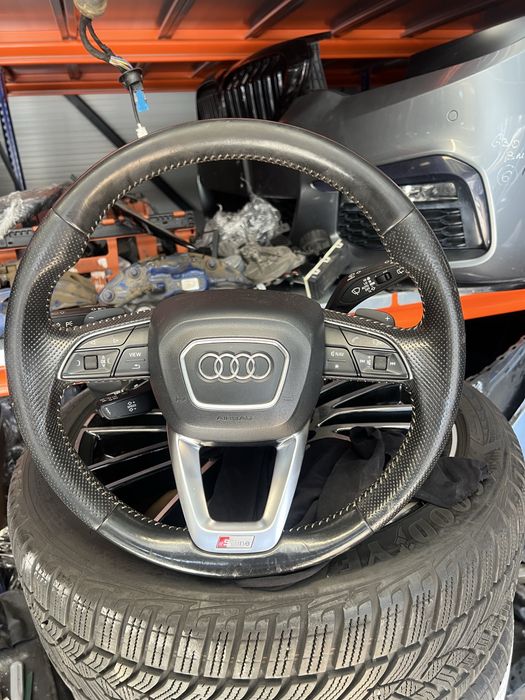 Audi Q7 4M S-line волан/ airbag