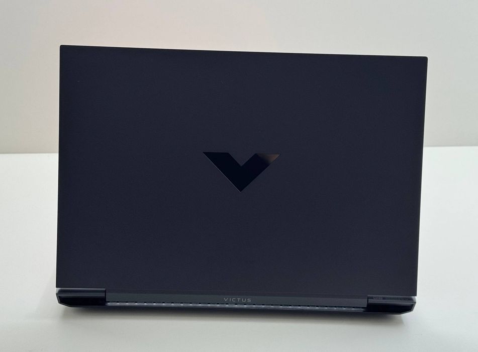 HP Victus — i7 12700H / RTX 3050Ti 4GB / DDR5 16GB /