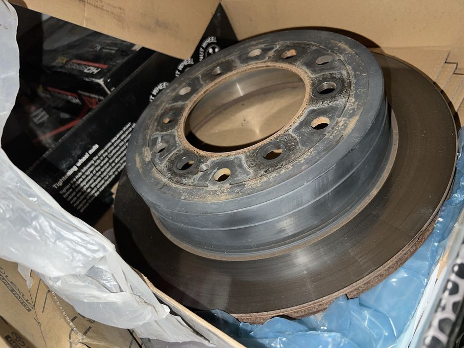 Тормозные диски для Toyota Prado 150