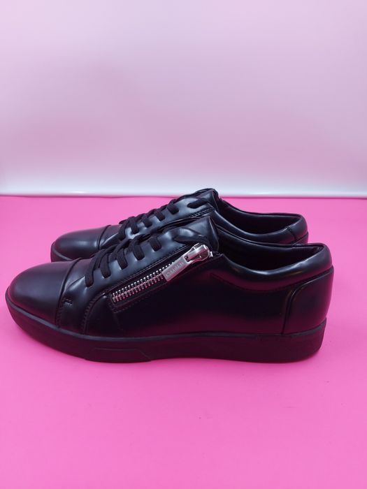 Calvin Klein номер 42 Оригинални мъжки обувки