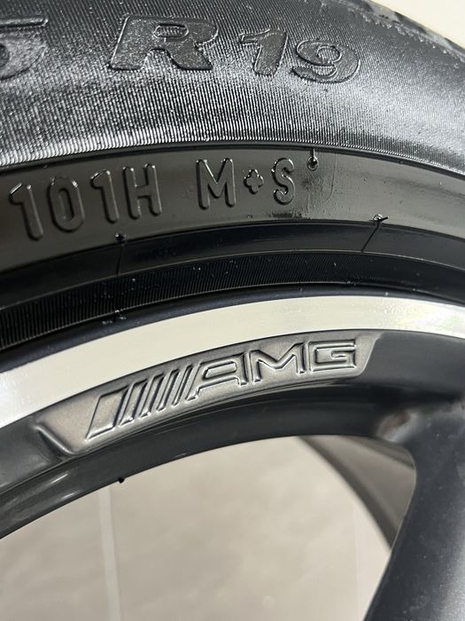 Джанти AMG 19 5х112 с гуми 235/55/19 Pirelli
