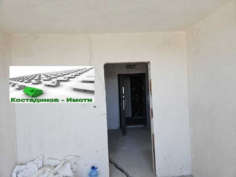 Продава се Тристаен апартамент в Пловдив, Съдийски - 107 кв.м за 1352 €/кв.м - Снимка #3