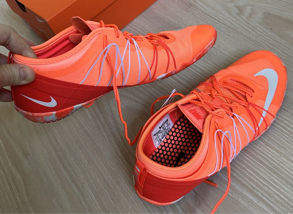 Nike кроссовки