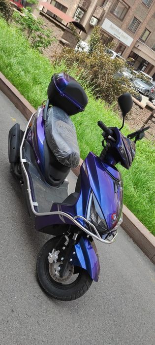 Продается мопед м8 про