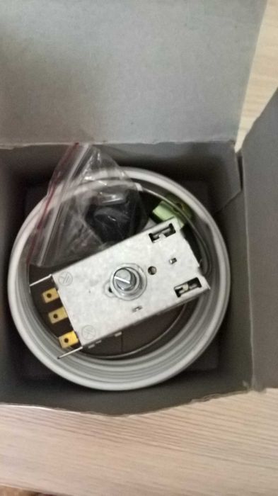 продам термостат на холодильник