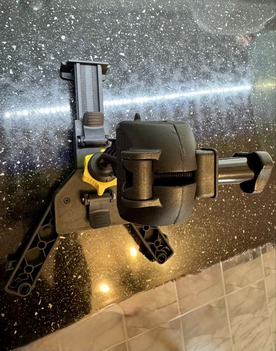 Стойка за теблет Hercules