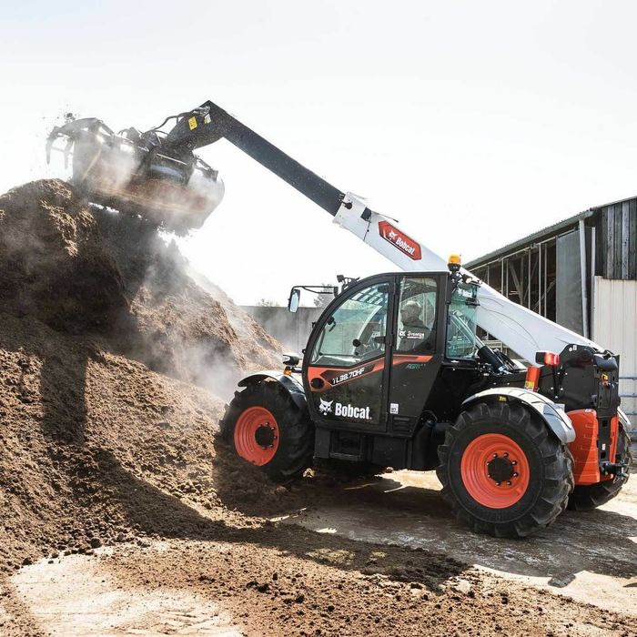 Închiriez Manipulator Telescopic Manitou - Bobcat T40180 | 18 m | 4 Tone | Cu Operator | Brașov
