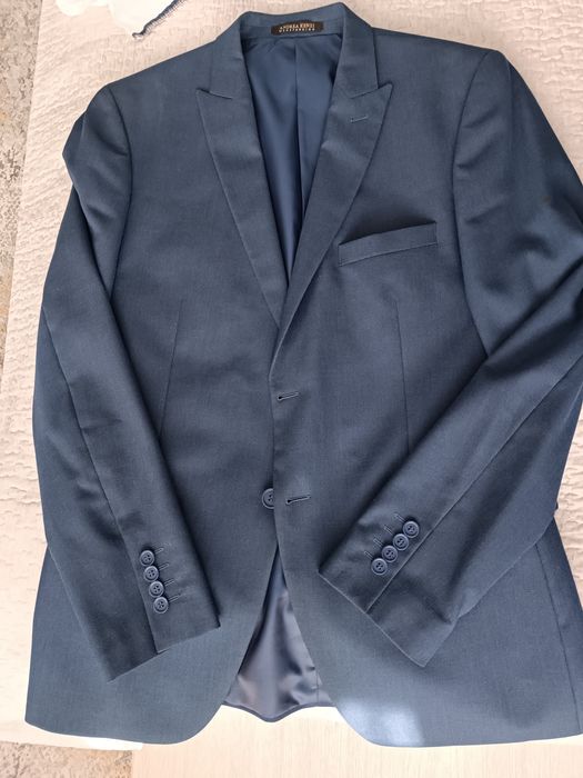 Костюм мужской 48-50 размер