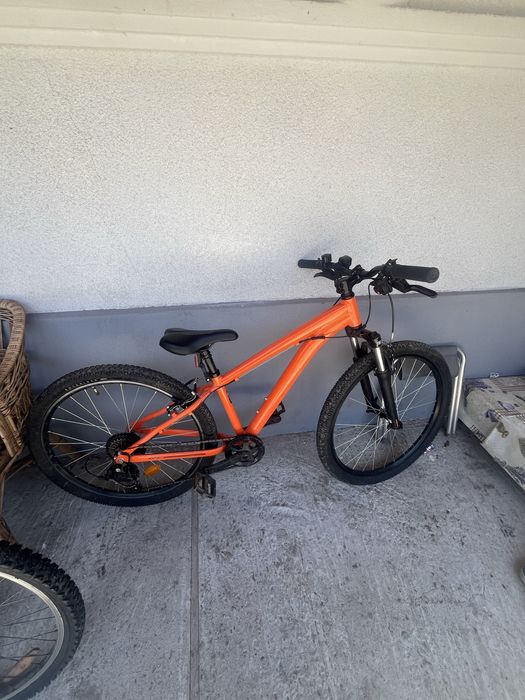 Bike de vanzare folosit putin (aproaoe nou)