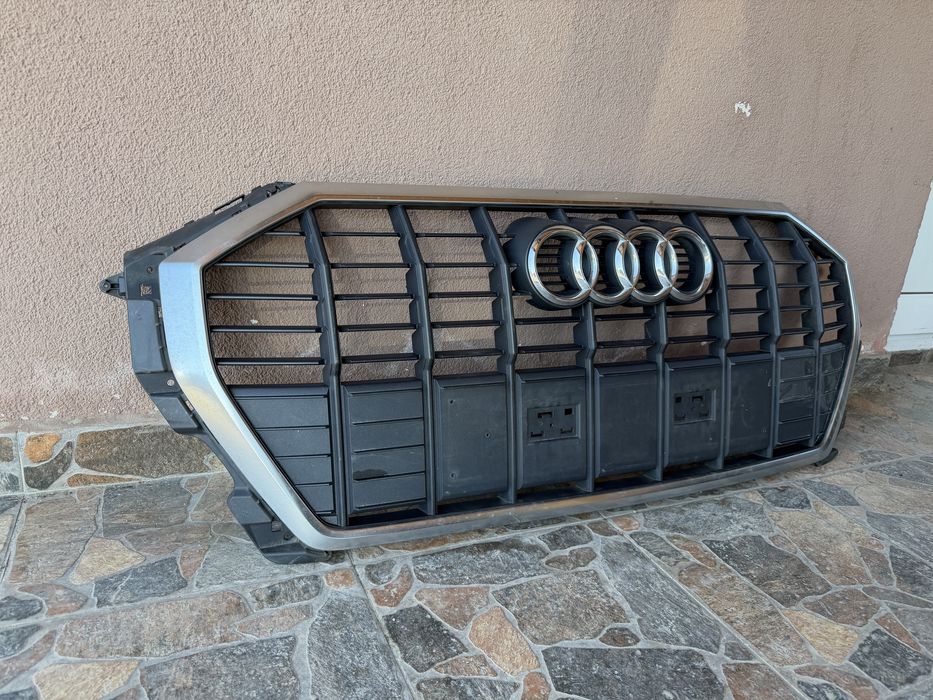 Решетка за Audi Q3 F3 (2018-2025)