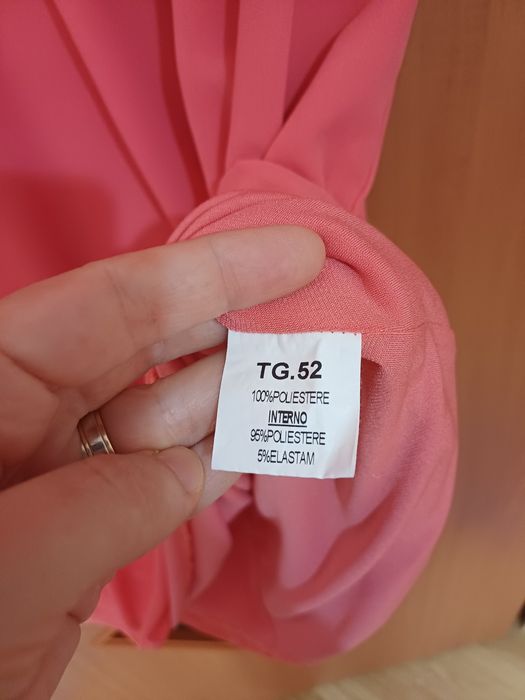 Vand rochie de femei, XL, în stare impecabilă!