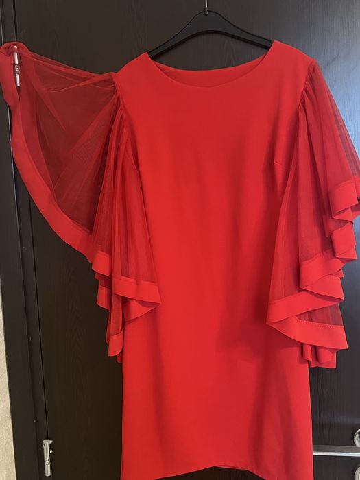 Дамски рокли разме S