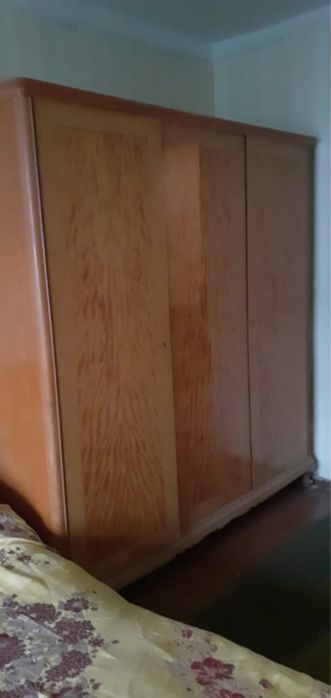 Для спальни комплект цена обговаривается по телефону