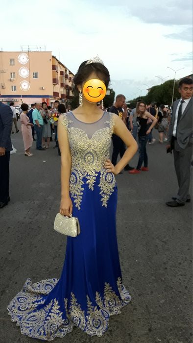 Продам выпускное платье