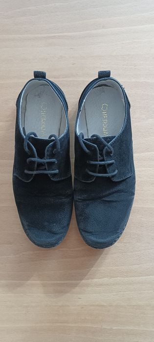 Официални черни обувки за момче