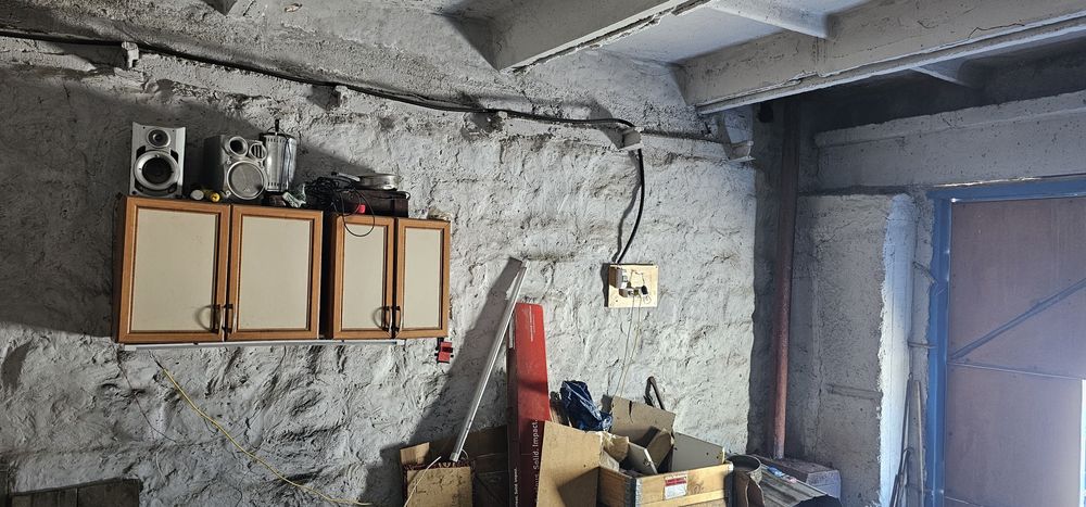 Двухэтажный сухой гараж Ердена