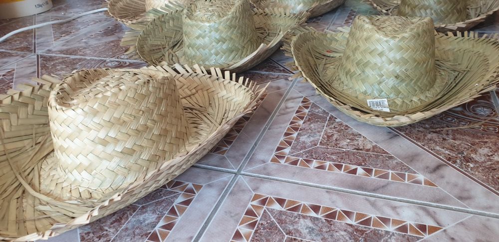 Pălărie cowboy paie