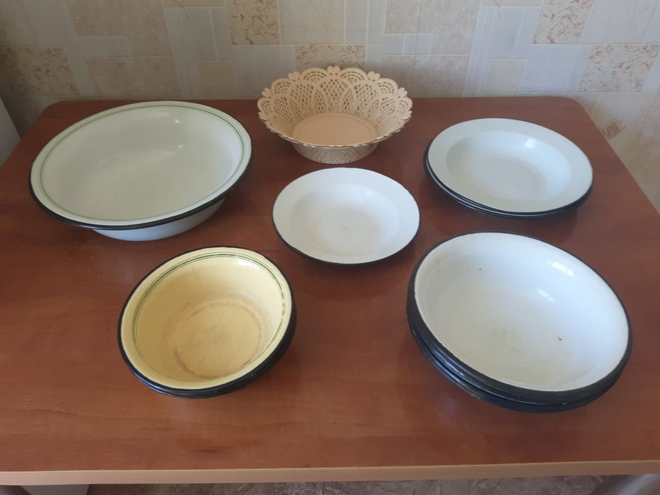 Тазы пластиковые,советские