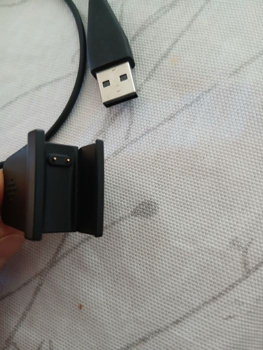 Зарядно за Fitbit часовник