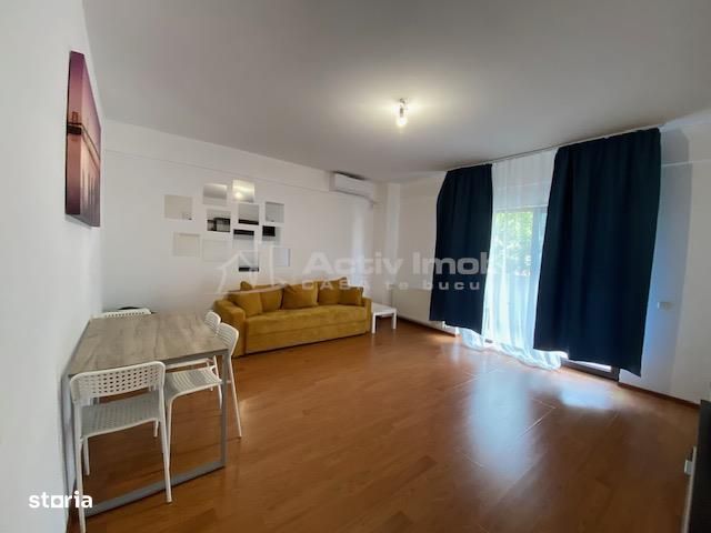 3 camere Sisesti spatios renovat — fotografia 1