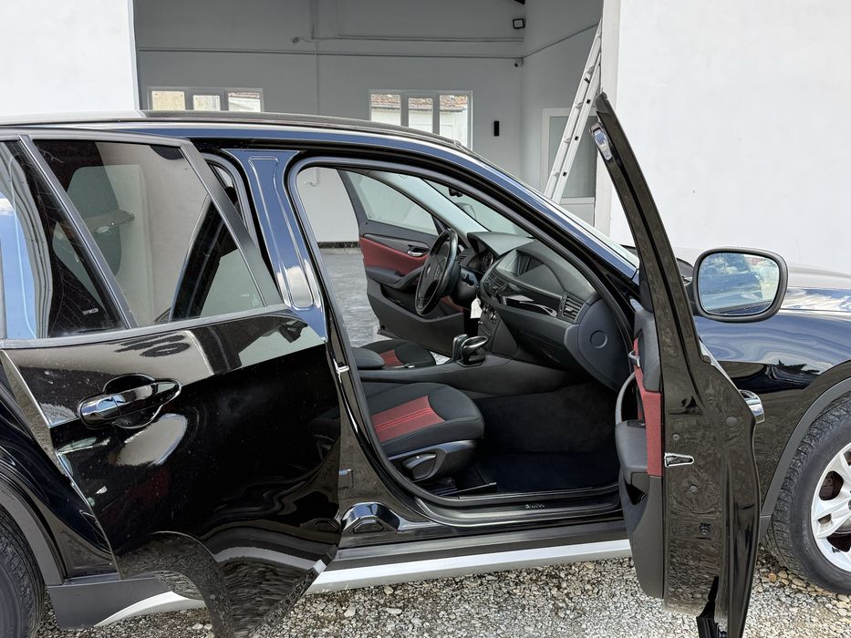 BMW X1 11/2011 E5 2.0d 143 CP Automat SE POATE IN RATE