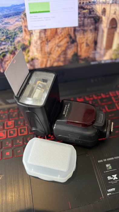 Вспышка универсальная