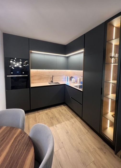 Mobila la Comandă *Estimare gratuită* Bucătărie, Living, Dressing, Etc