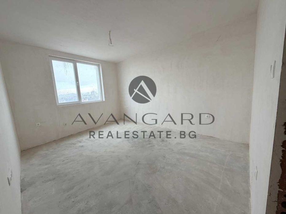 Продава се Тристаен апартамент в Пловдив, Център - 124 кв.м за 660 €/кв.м - Снимка #2