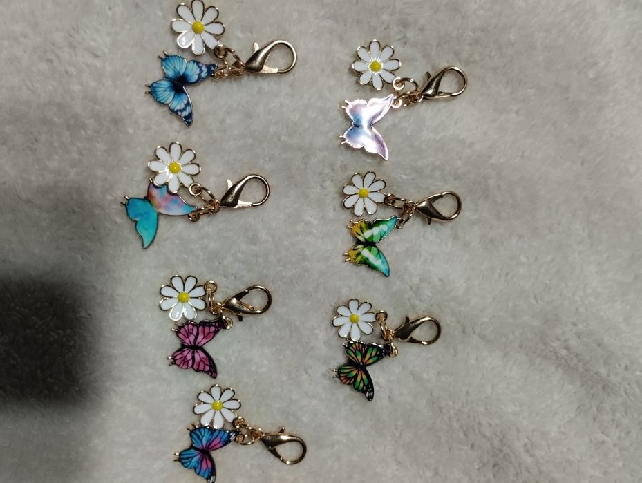 Малки украшения за чанти