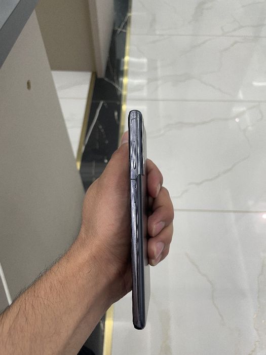 Samsung s21 8/256
