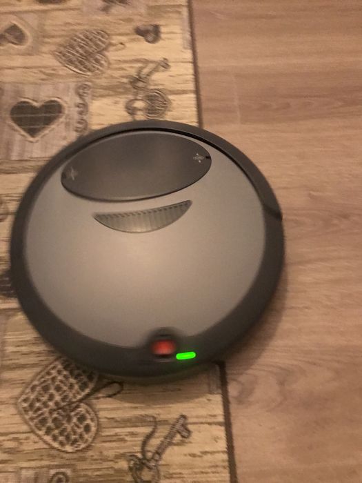 Aspirator inteligent robot