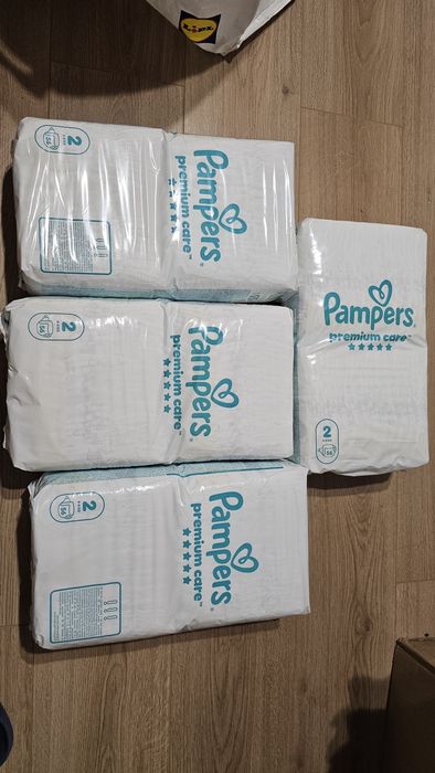 Scutece Pampers Premium Care nr. 2