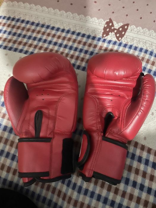 Перчатки для бокса