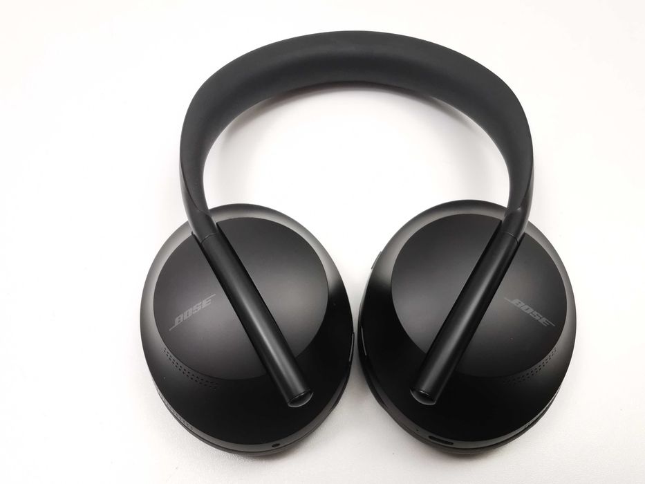 Bose Noise Cancelling 700 безжични слушалки