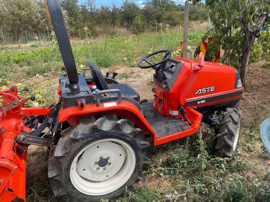 Tractor Japonez Kubota + Freză + Plug