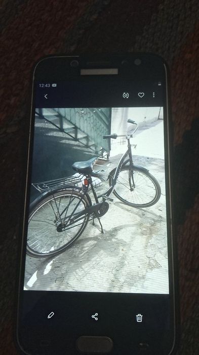 Velosiped sotiladi