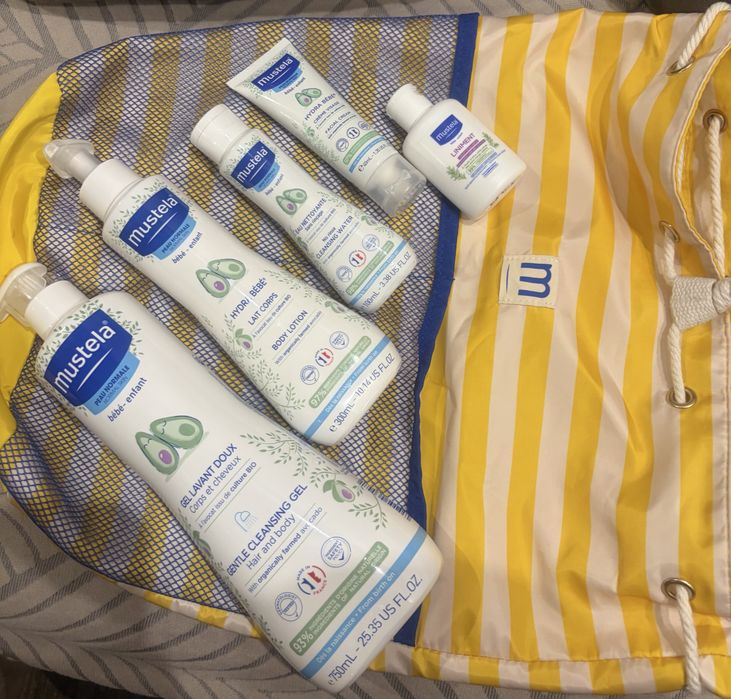 Комплект бебешка козметика с раница Mustela