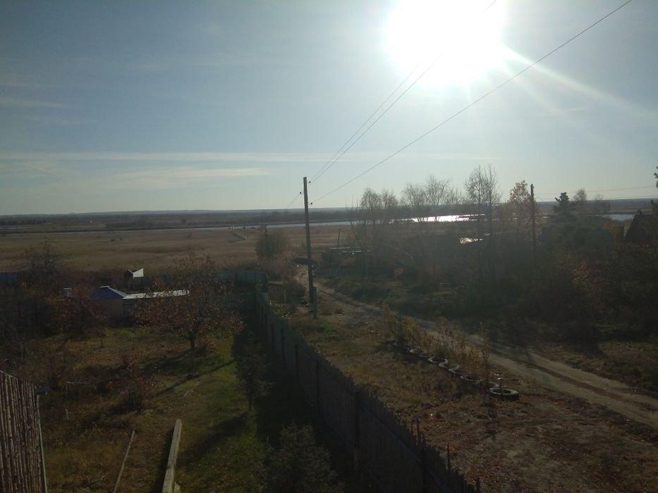 Продам дачу. В дачном массиве красный партизан