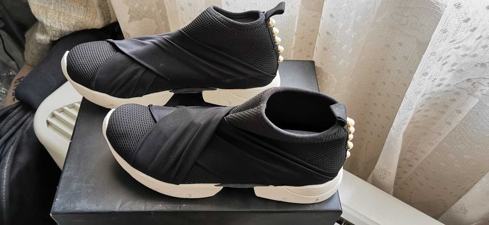 Оригинални маркови дамски сникърси MY TWIN TWINSET - 38 номер