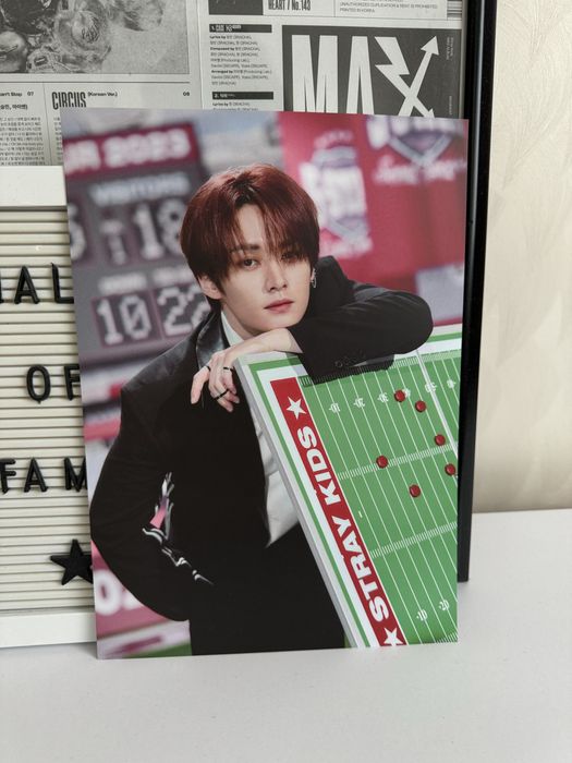 Stray Kids официальные карточки, альбомы